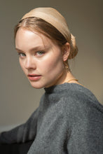 Indlæs billede til gallerivisning Lang Koksgrå Cashmere Cardigan