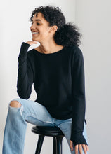 Load image into Gallery viewer, Black Silk Cashmere Sweater
